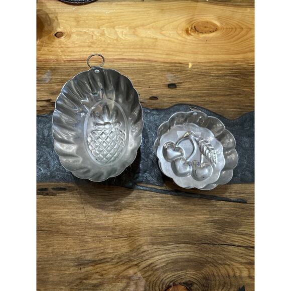 Vintage Copper Molds Domed Pineapple and Cherries Display Only India - Picture 5 of 8